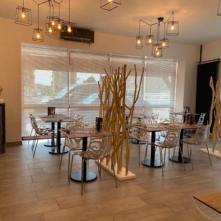 Appartement Contemporain Dange-Saint-Romain Екстериор снимка