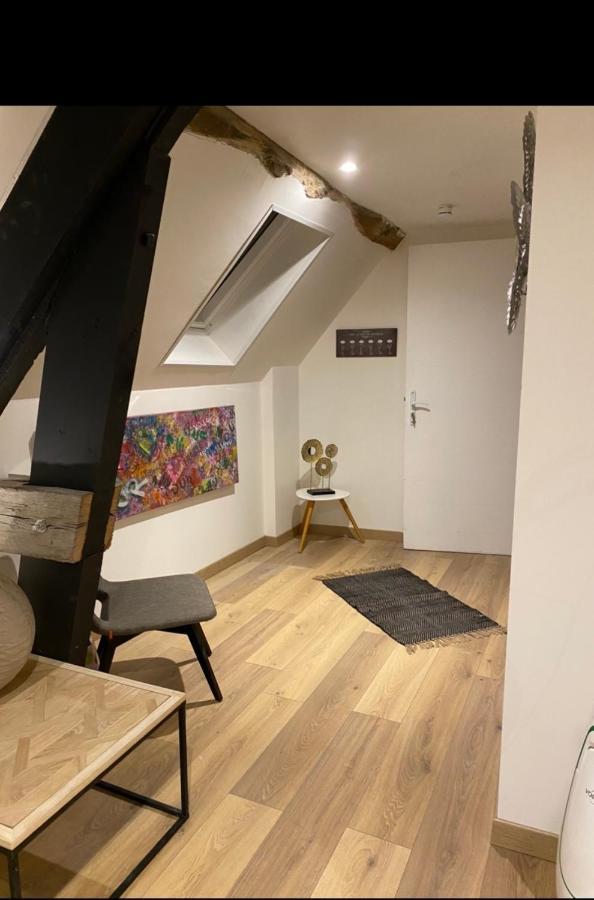Appartement Contemporain Dange-Saint-Romain Екстериор снимка